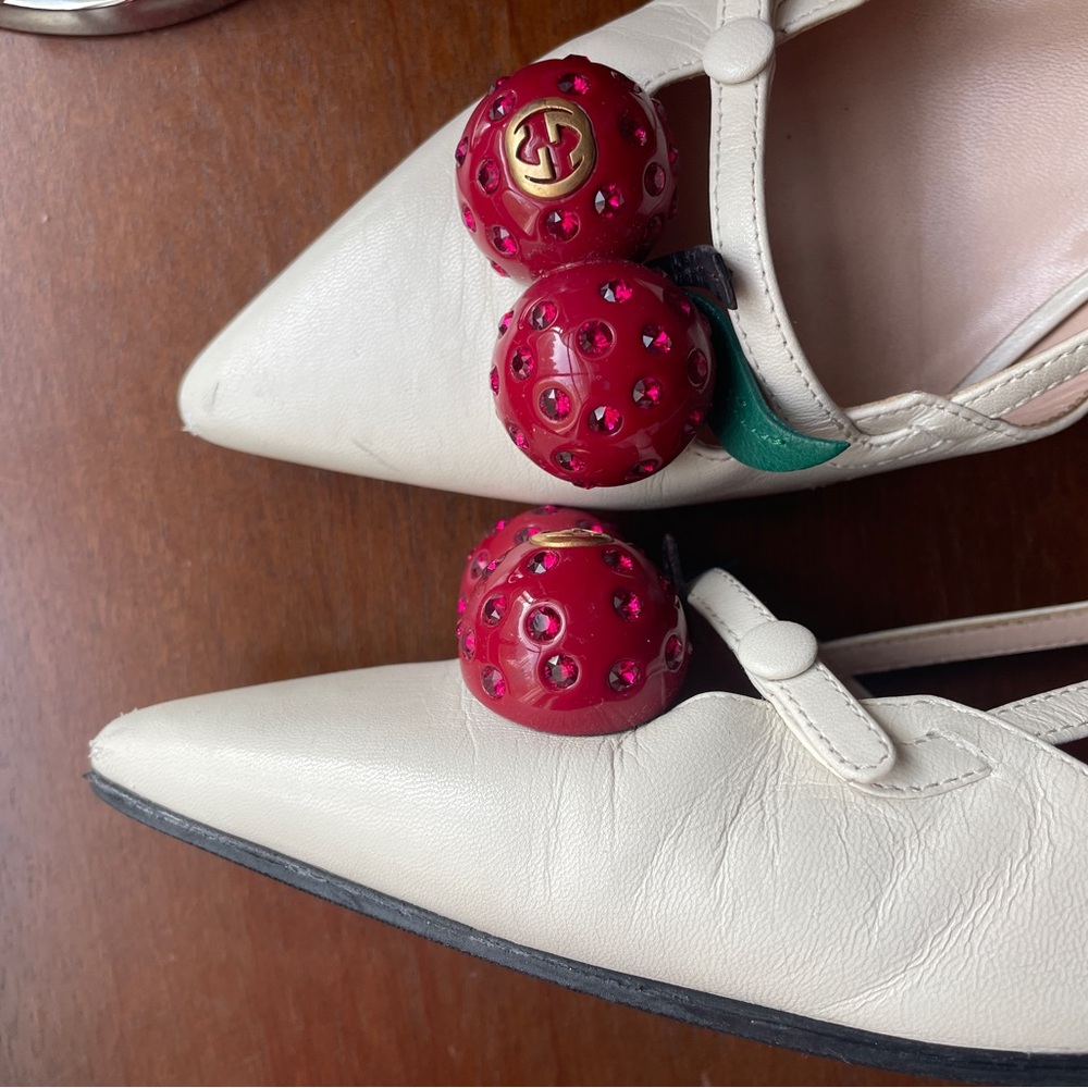Gucci Bone Unia Cherry Leather Kitten Pumps Regular US 8 / EU 38 - Picture 6 of 7